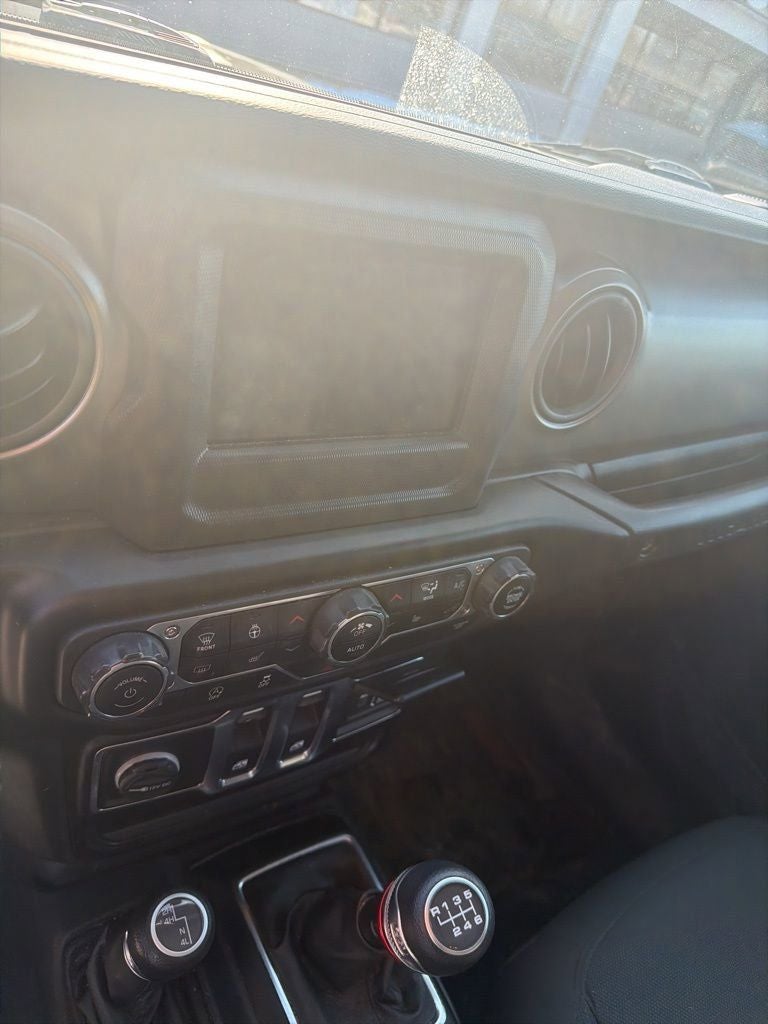 2022 Jeep Wrangler Sport S