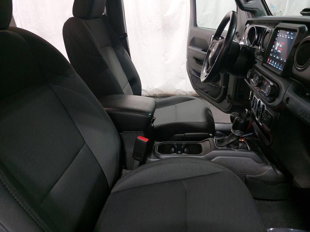 2022 Jeep Wrangler Unlimited Willys