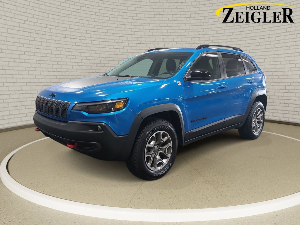2023 Jeep Cherokee Trailhawk