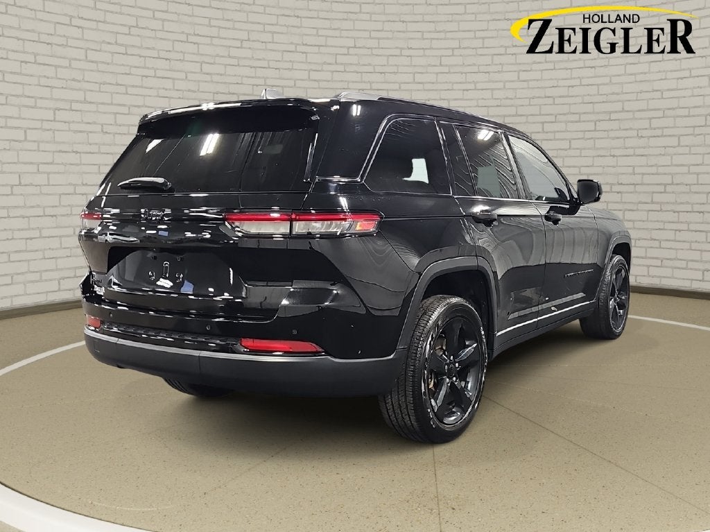 2024 Jeep Grand Cherokee Altitude