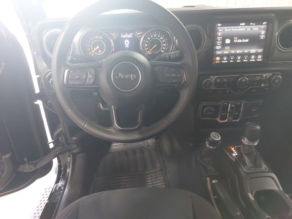 2022 Jeep Gladiator Sport