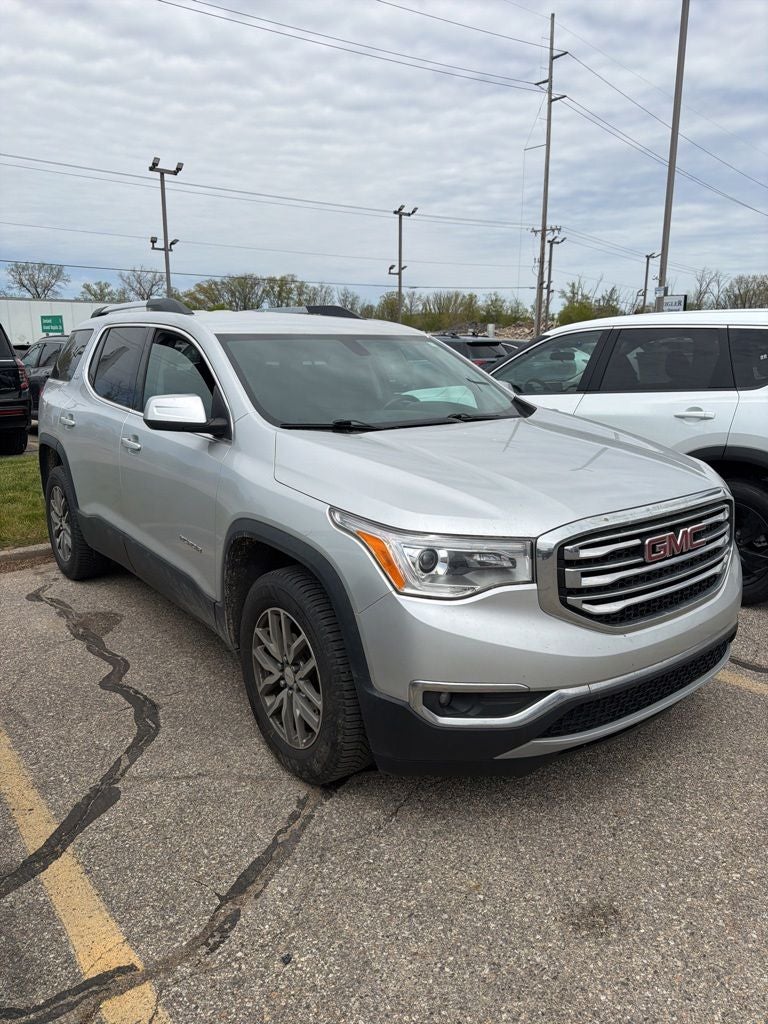 2017 GMC Acadia SLE-2