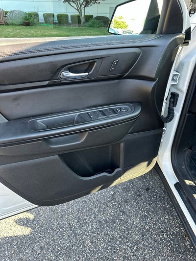 2015 GMC Acadia SLE-2