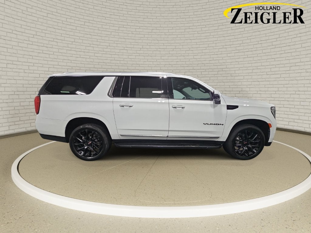 2023 GMC Yukon XL SLT