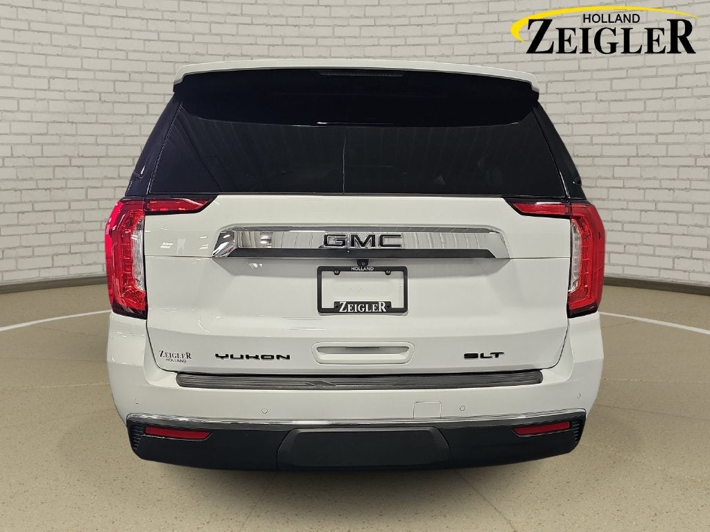 2023 GMC Yukon XL SLT