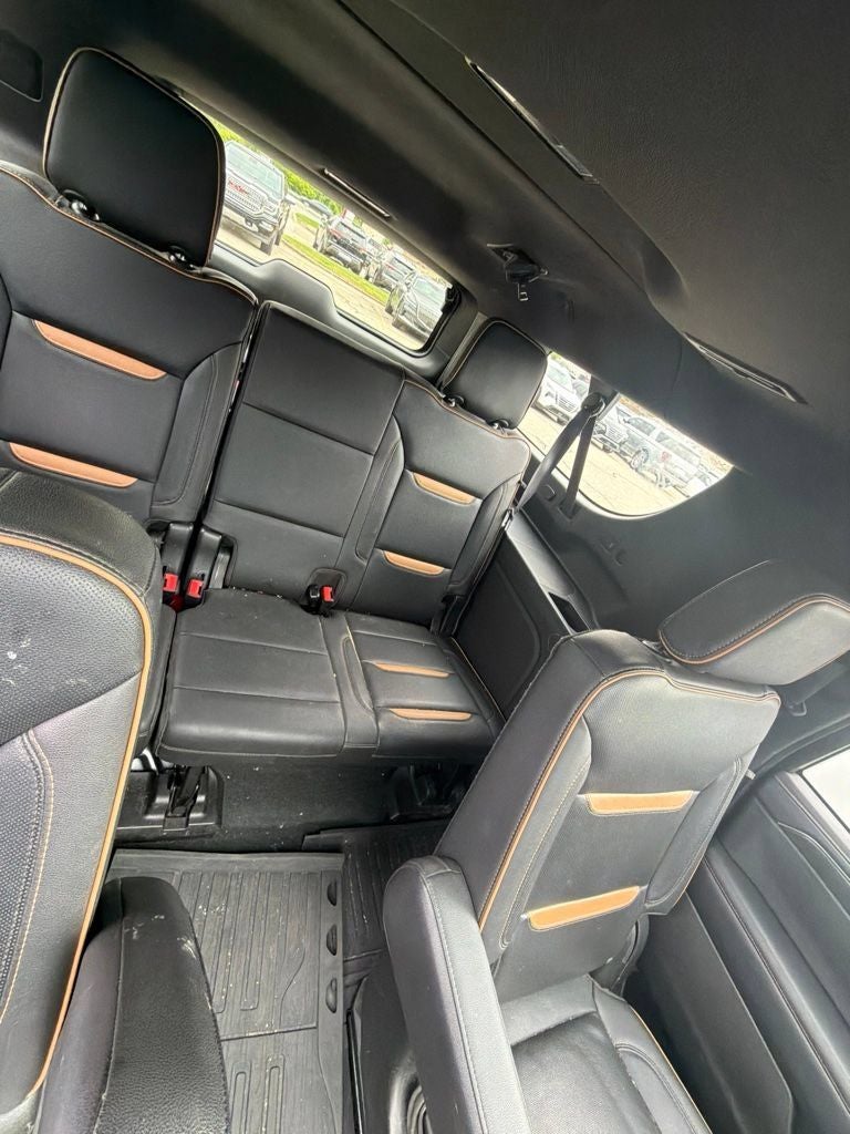 2021 GMC Yukon XL AT4