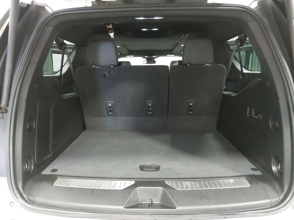 2023 GMC Yukon XL AT4