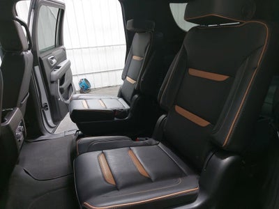 2023 GMC Yukon XL AT4