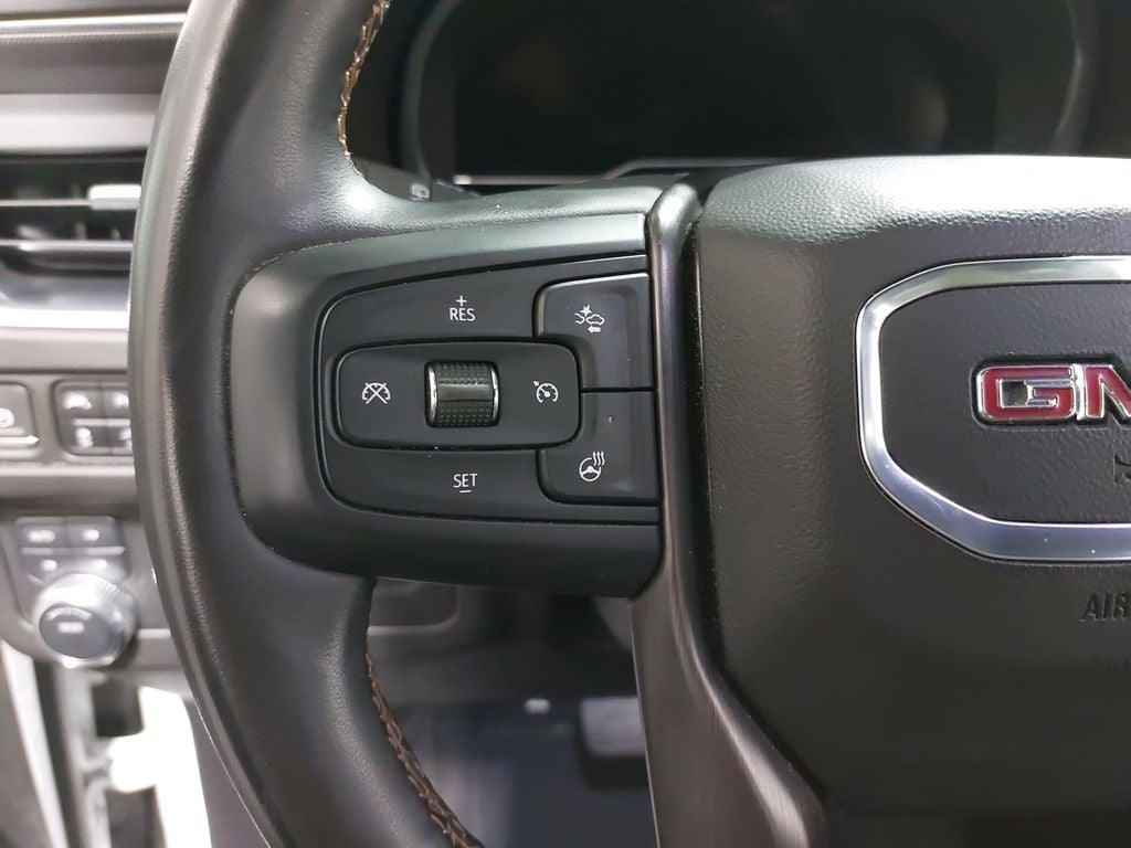 2023 GMC Yukon XL AT4