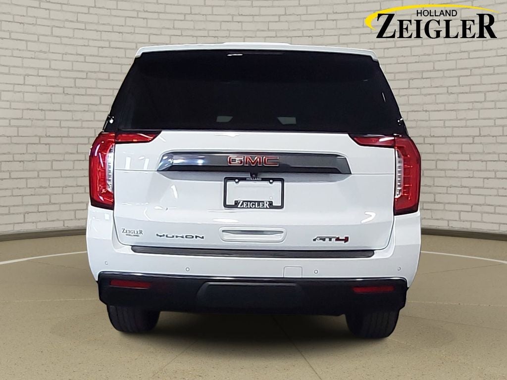 2023 GMC Yukon XL AT4
