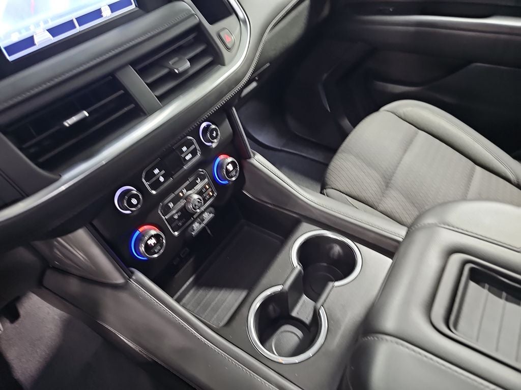 2023 Chevrolet Suburban LS