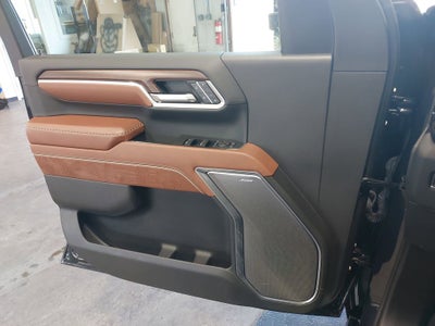 2025 GMC Sierra 2500HD Denali Ultimate