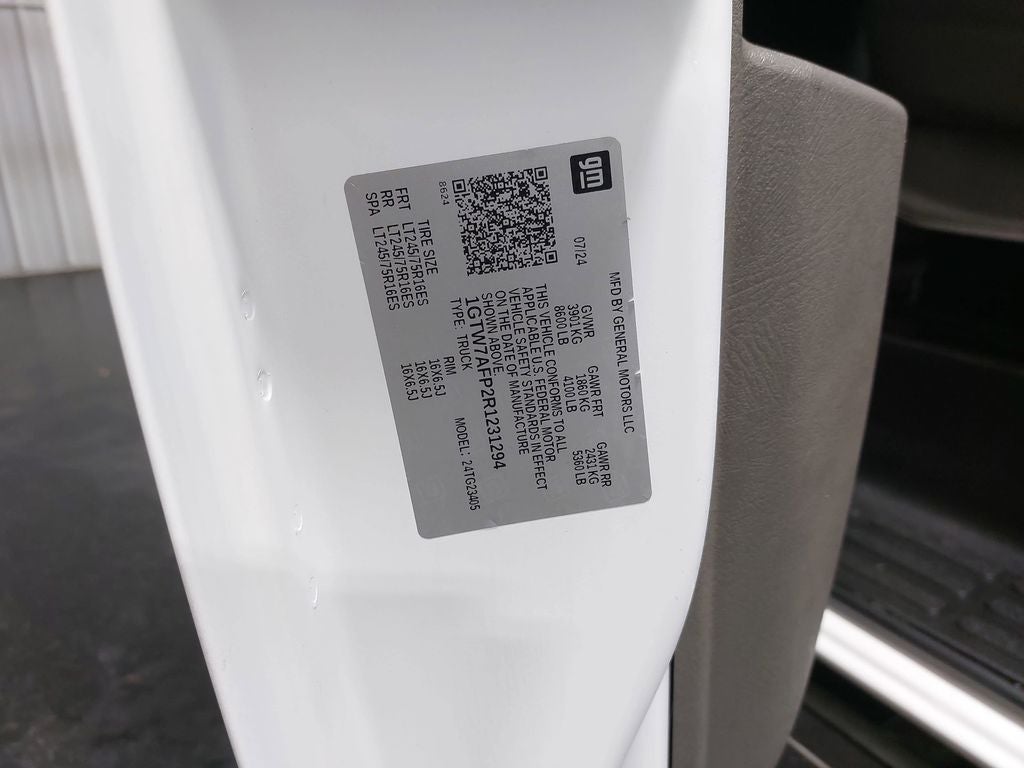 2024 GMC Savana 2500 Work Van