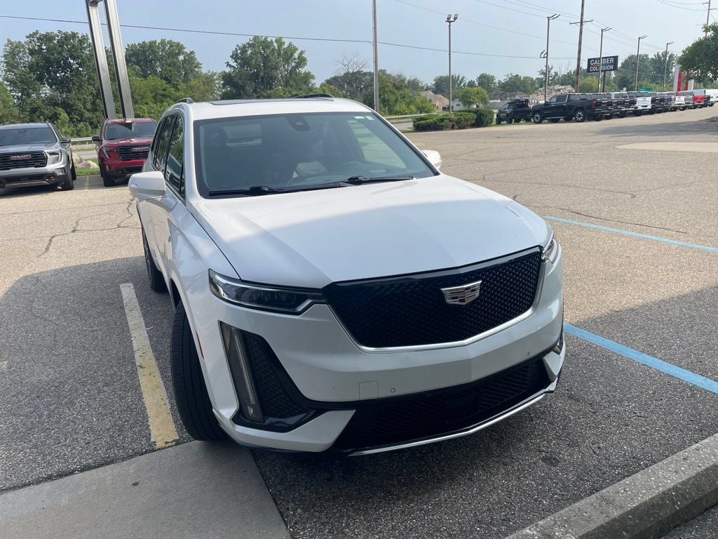 2023 Cadillac XT6 Sport