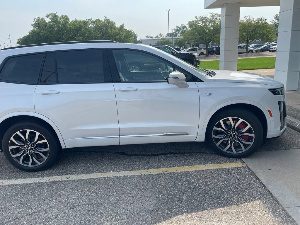 2023 Cadillac XT6 Sport