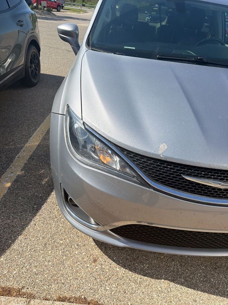 2017 Chrysler Pacifica Touring L Plus