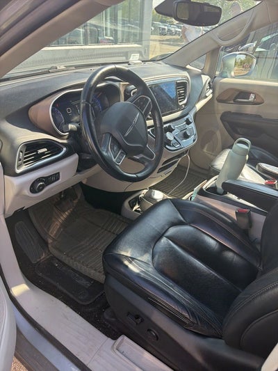 2017 Chrysler Pacifica Touring L Plus