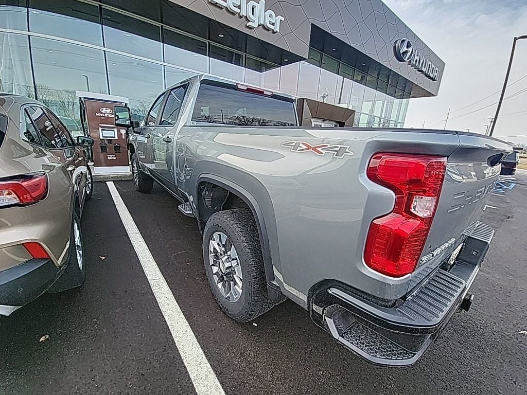 2024 Chevrolet Silverado 2500HD Custom