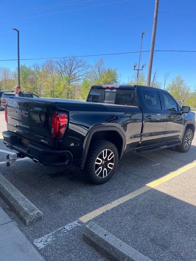 2022 GMC Sierra 1500 AT4