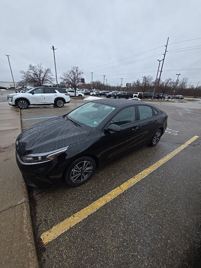 2023 Kia Forte LXS