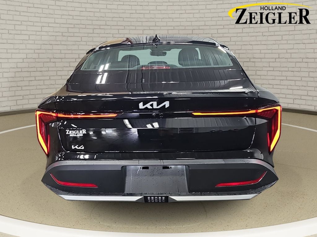 2026 Kia K4 LX