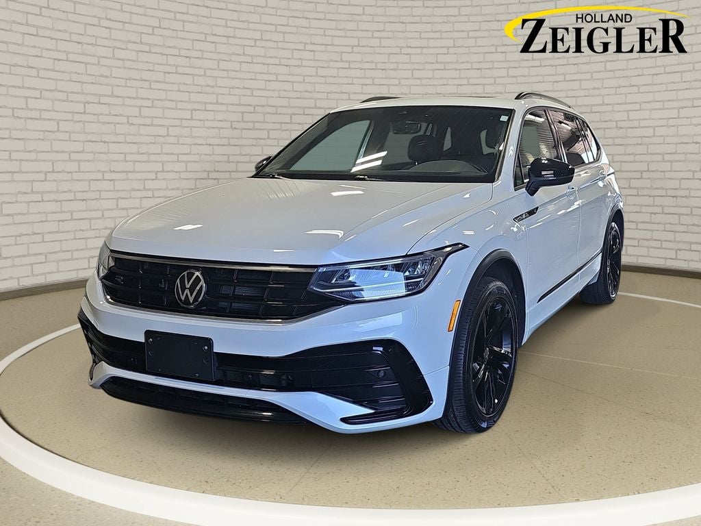 2023 Volkswagen Tiguan 2.0T SE R-Line Black