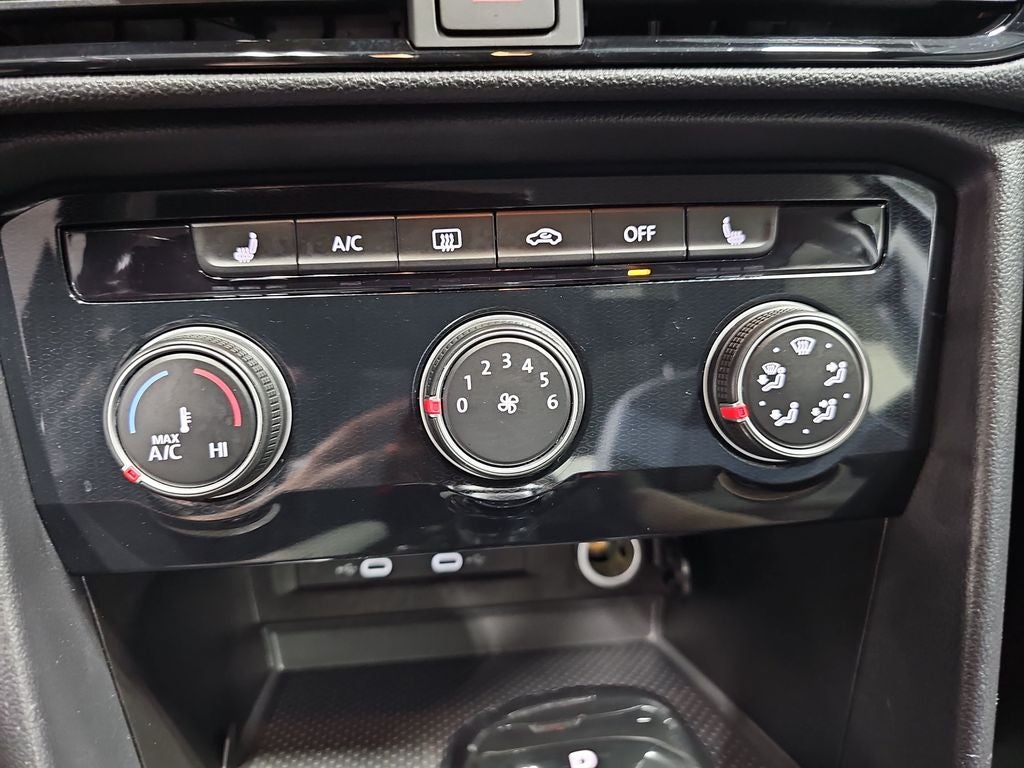 2025 Volkswagen Taos 1.5T S