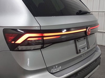 2025 Volkswagen Taos 1.5T SE