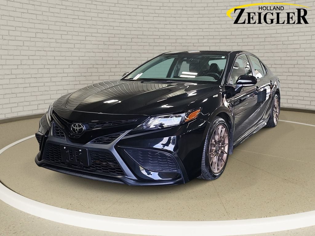 2023 Toyota Camry SE Nightshade