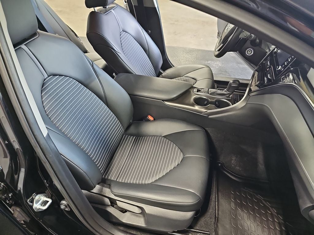 2023 Toyota Camry SE Nightshade
