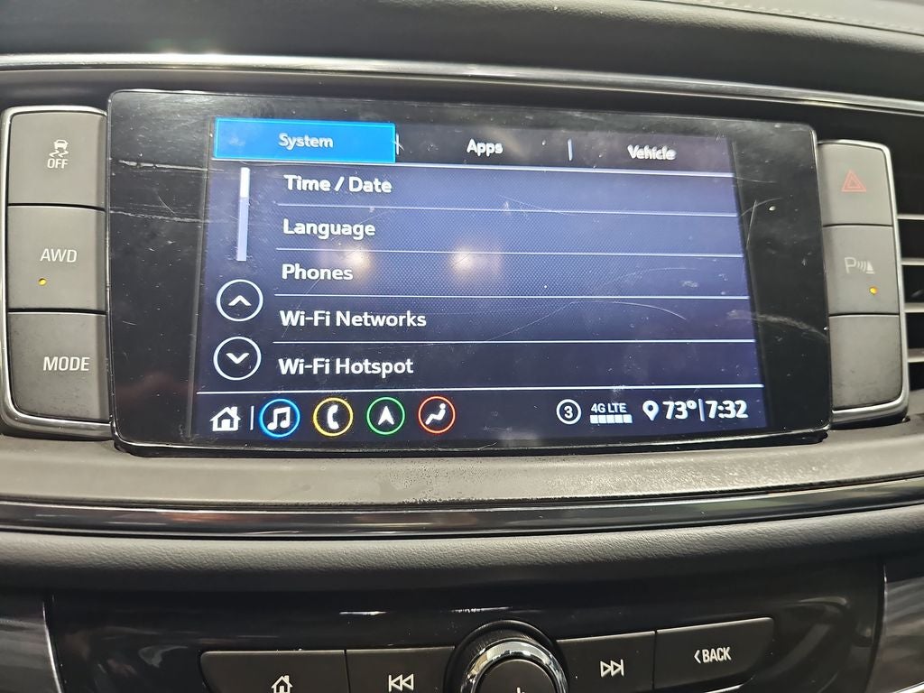2021 Buick Enclave Essence