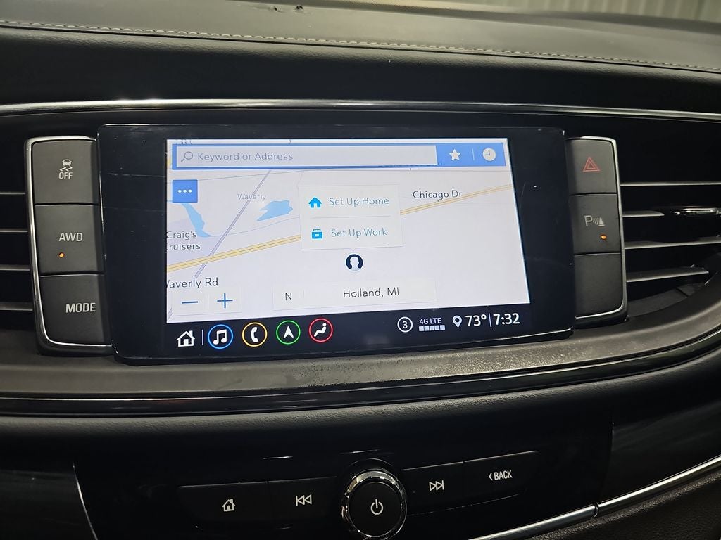 2021 Buick Enclave Essence