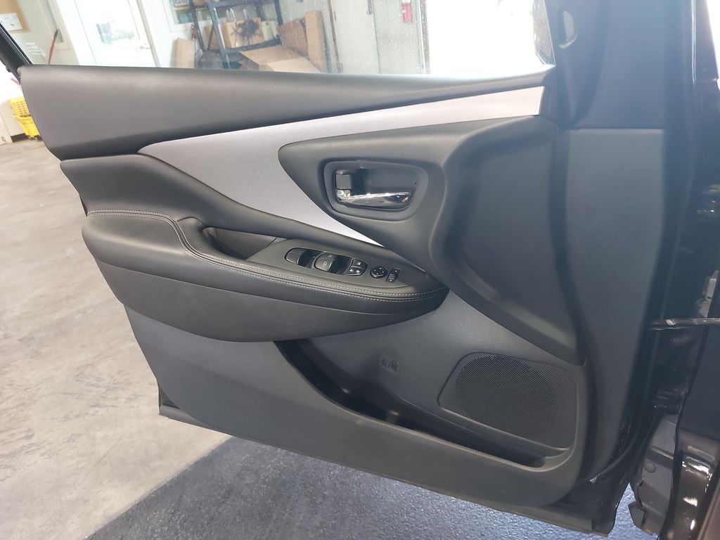 2024 Nissan Murano SV
