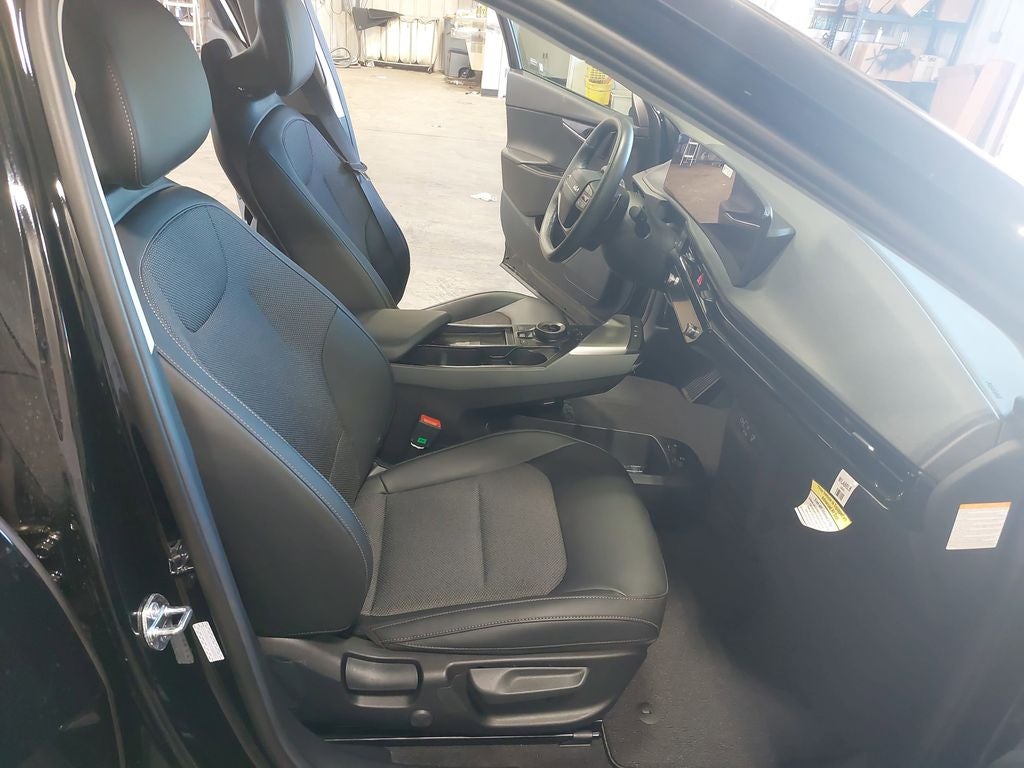 2025 Kia EV6 Light