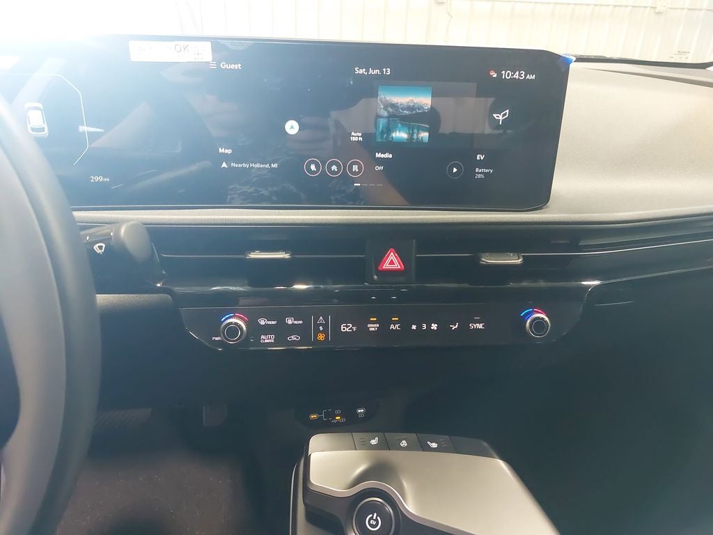 2025 Kia EV6 Light