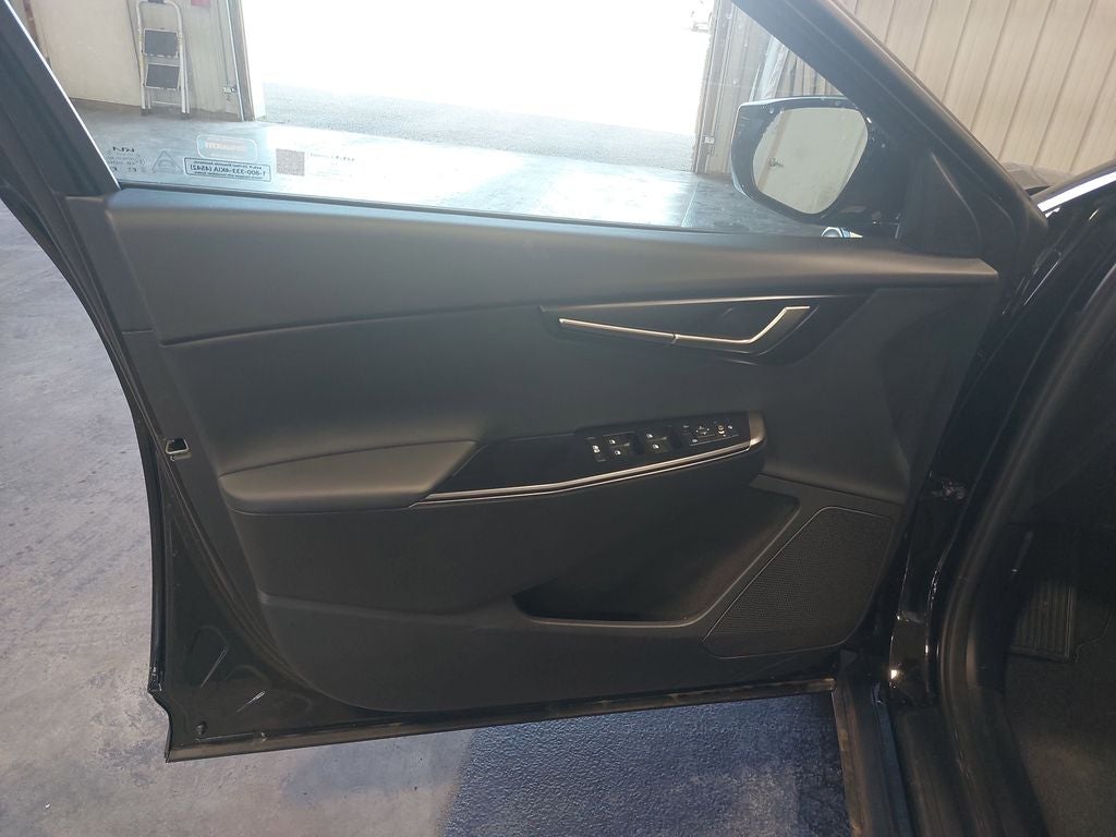 2025 Kia EV6 Light