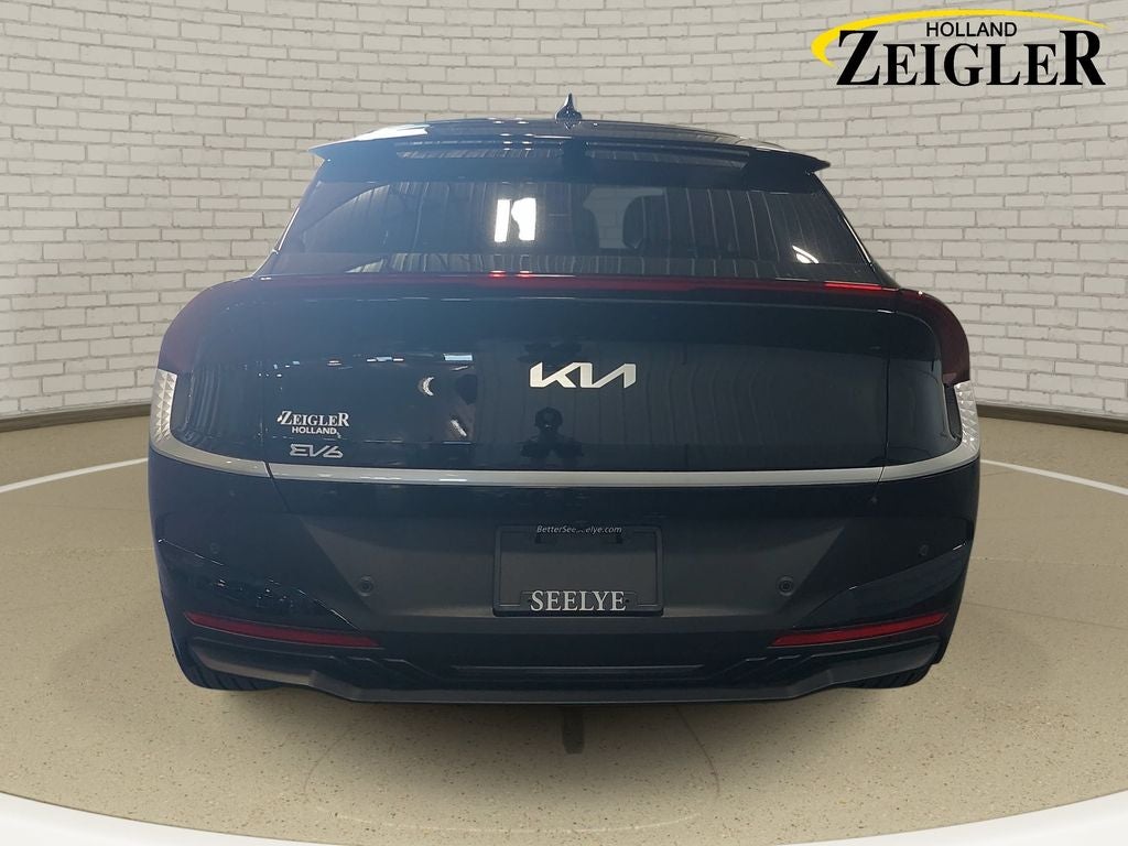 2025 Kia EV6 Light