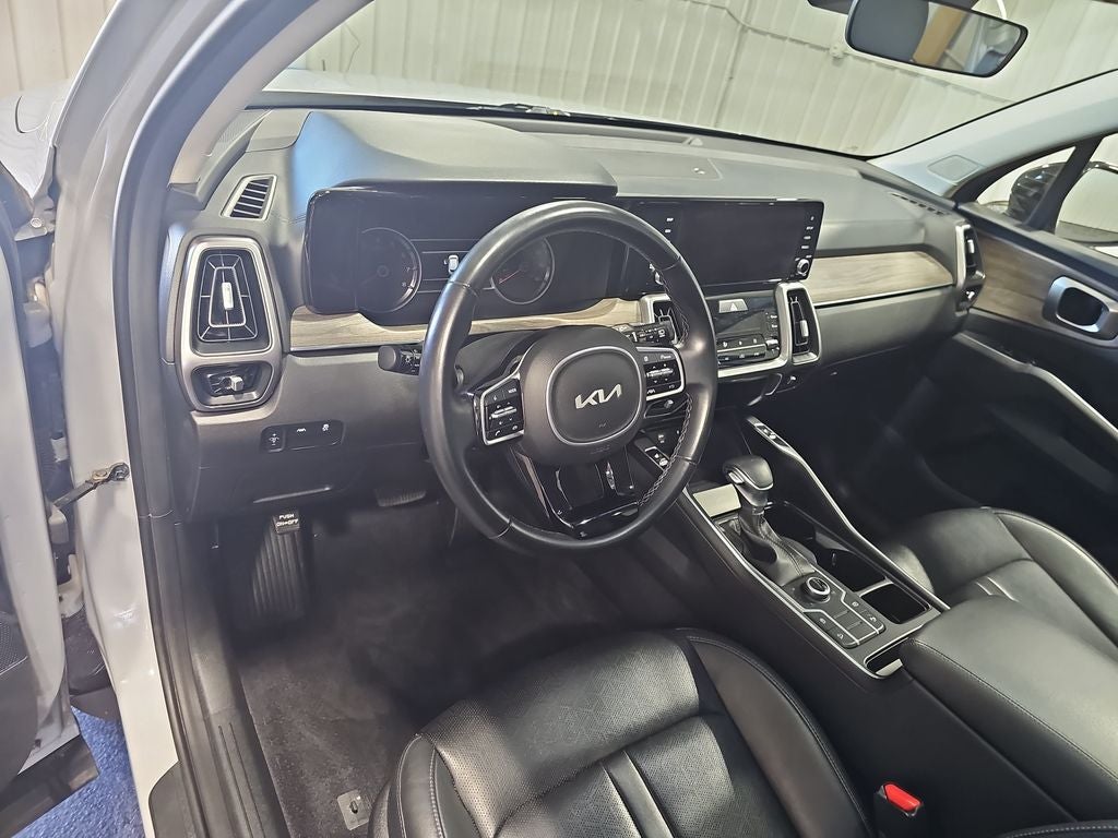 2023 Kia Sorento X-Line S