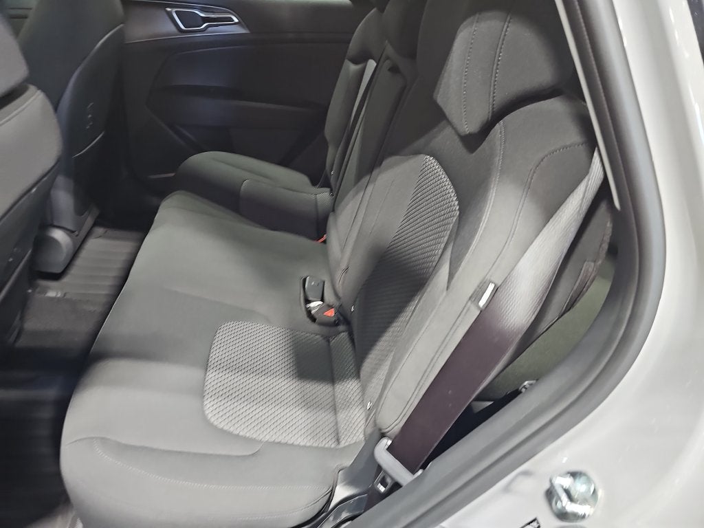 2027 Kia Sportage Hybrid S