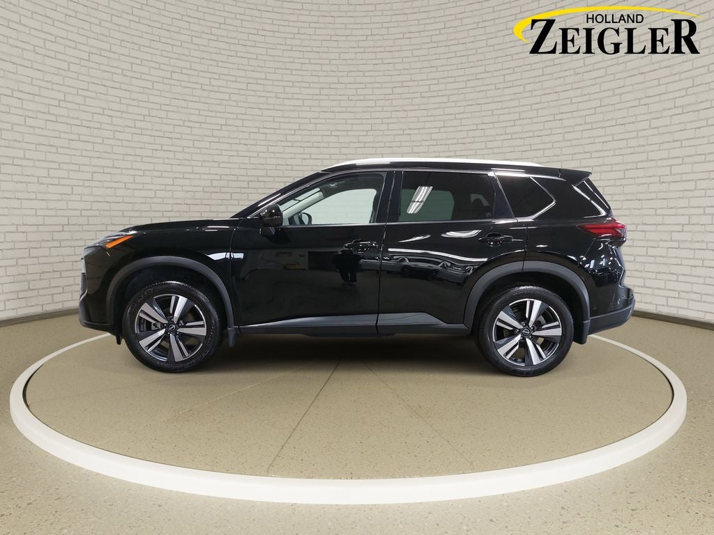 2025 Nissan Rogue SL