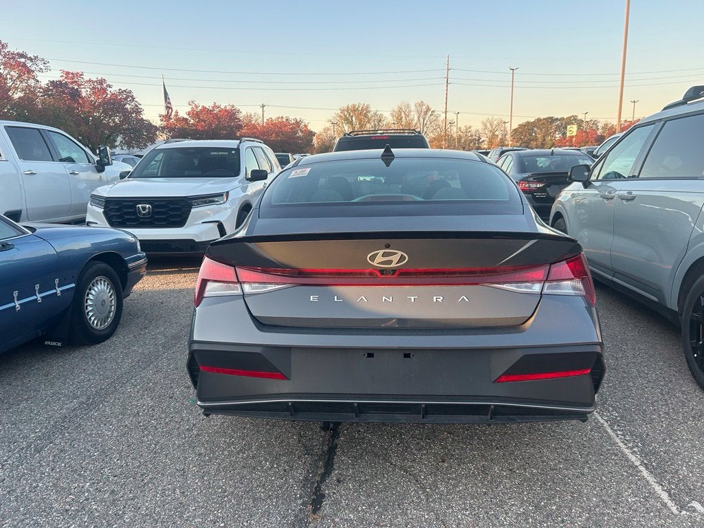 2026 Hyundai Elantra SEL Sport