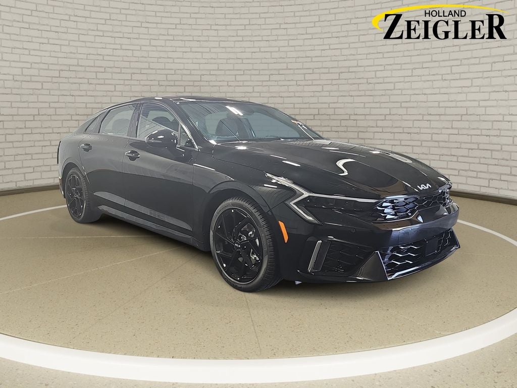 2026 Kia K5 GT-Line - Photo 3