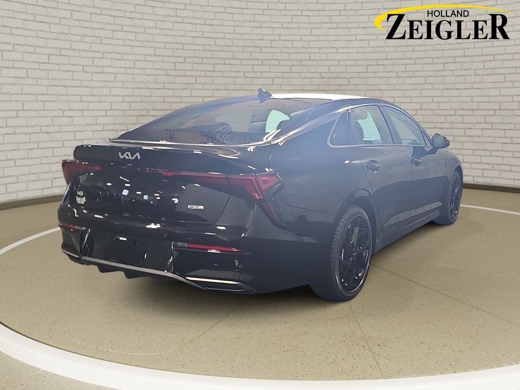 2026 Kia K5 GT-Line - Photo 5