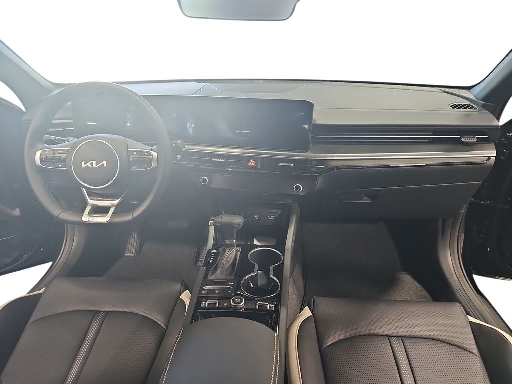 2026 Kia K5 GT-Line - Photo 9