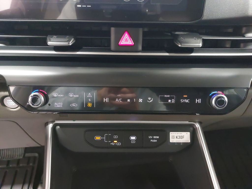 2026 Kia Carnival LXS