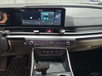 2027 Kia Carnival LXS