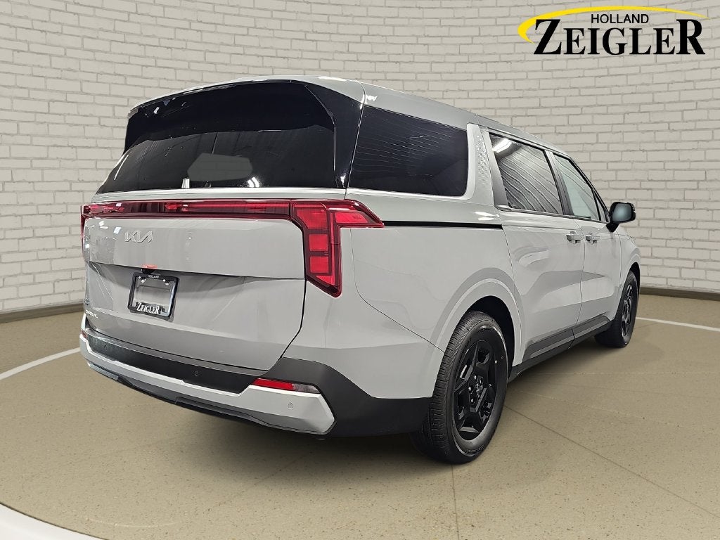 2027 Kia Carnival LXS