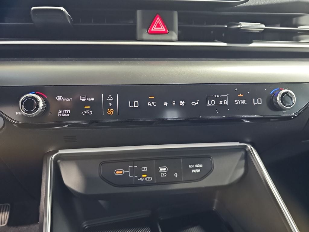 2027 Kia Carnival EX