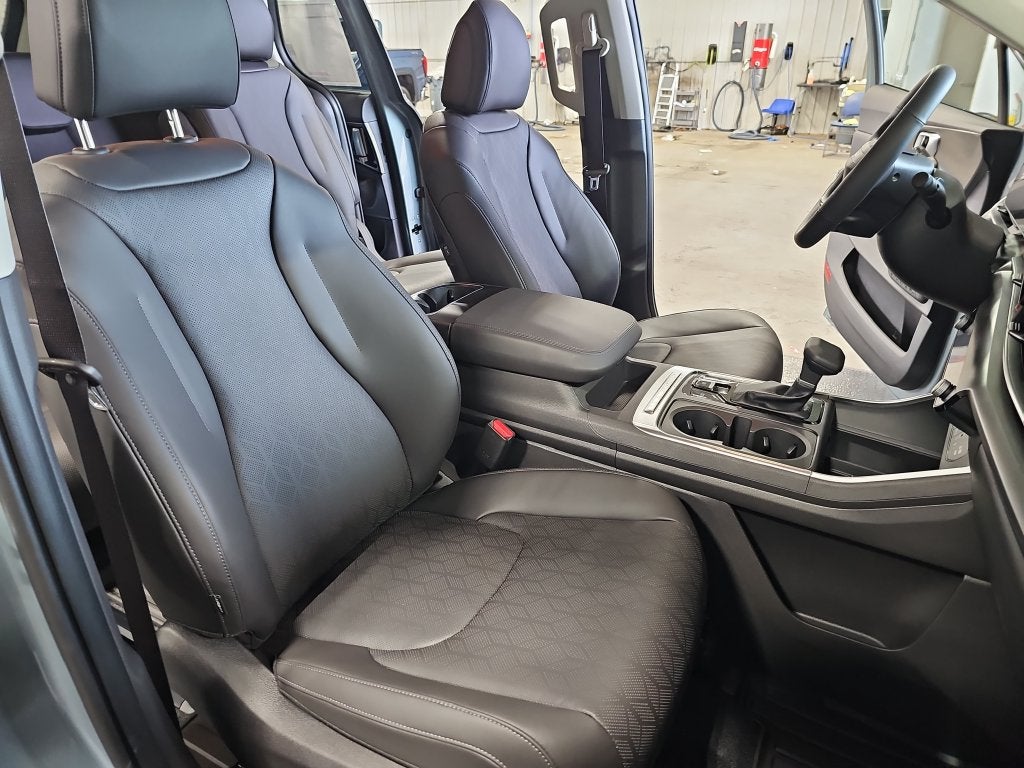 2027 Kia Carnival EX