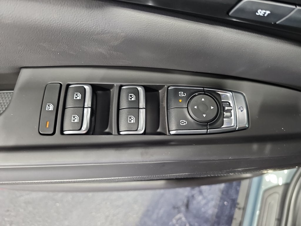 2027 Kia Carnival EX
